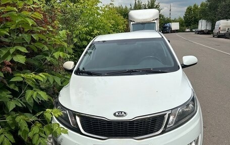 KIA Rio III рестайлинг, 2014 год, 1 100 000 рублей, 3 фотография