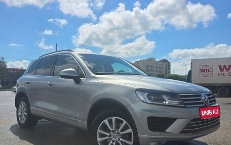 Volkswagen Touareg III, 2015 год, 2 475 000 рублей, 2 фотография