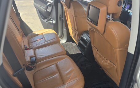 Volkswagen Touareg III, 2015 год, 2 475 000 рублей, 11 фотография