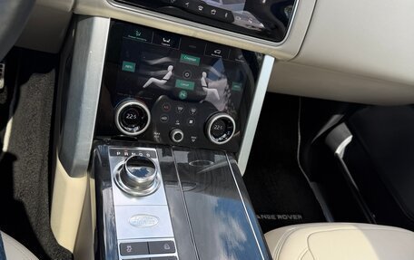Land Rover Range Rover IV рестайлинг, 2019 год, 7 650 000 рублей, 38 фотография