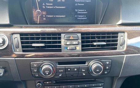 BMW 3 серия, 2011 год, 1 260 000 рублей, 14 фотография