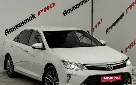 Toyota Camry, 2017 год, 2 860 000 рублей, 3 фотография