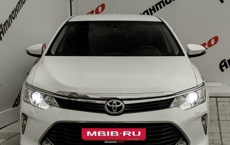 Toyota Camry, 2017 год, 2 860 000 рублей, 2 фотография