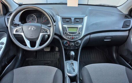 Hyundai Solaris II рестайлинг, 2011 год, 840 000 рублей, 10 фотография