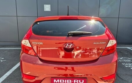 Hyundai Solaris II рестайлинг, 2011 год, 840 000 рублей, 6 фотография