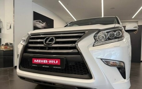 Lexus GX II, 2016 год, 5 600 000 рублей, 7 фотография