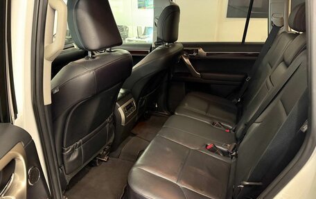 Lexus GX II, 2016 год, 5 600 000 рублей, 16 фотография