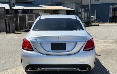 Mercedes-Benz C-Класс, 2017 год, 1 700 000 рублей, 7 фотография