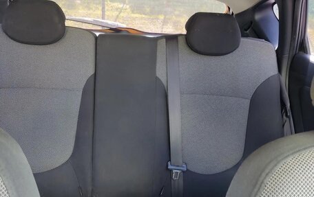 Hyundai Solaris II рестайлинг, 2013 год, 800 000 рублей, 14 фотография