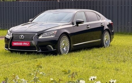 Lexus LS IV, 2013 год, 3 250 000 рублей, 2 фотография