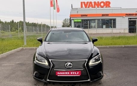 Lexus LS IV, 2013 год, 3 250 000 рублей, 21 фотография