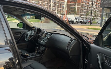 Infiniti FX I, 2003 год, 850 000 рублей, 4 фотография