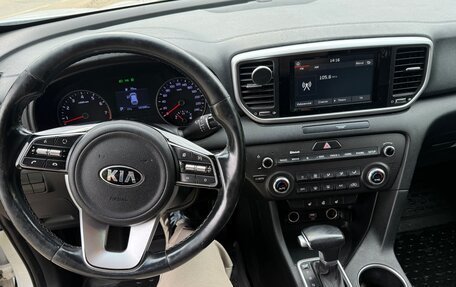 KIA Sportage IV рестайлинг, 2018 год, 2 080 000 рублей, 11 фотография
