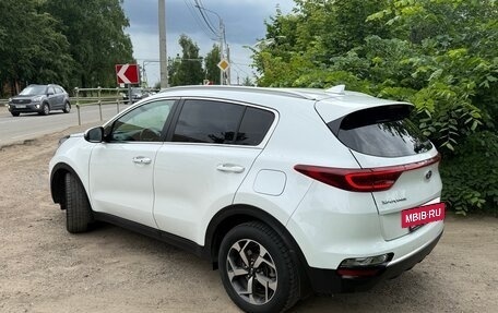 KIA Sportage IV рестайлинг, 2018 год, 2 080 000 рублей, 3 фотография