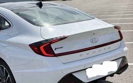 Hyundai Sonata VIII, 2022 год, 2 500 000 рублей, 5 фотография