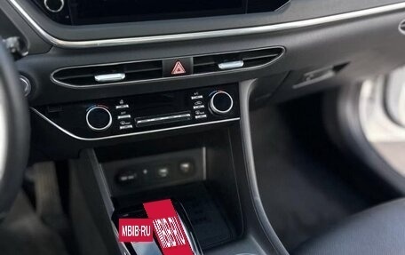 Hyundai Sonata VIII, 2022 год, 2 500 000 рублей, 8 фотография