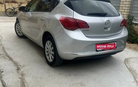 Opel Astra J, 2014 год, 650 000 рублей, 4 фотография