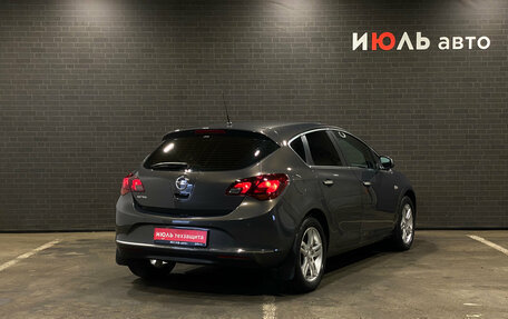 Opel Astra J, 2013 год, 999 000 рублей, 5 фотография