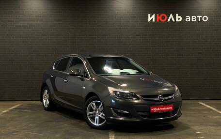 Opel Astra J, 2013 год, 999 000 рублей, 3 фотография