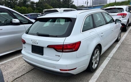 Audi A4, 2016 год, 1 570 000 рублей, 4 фотография