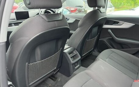 Audi A4, 2016 год, 1 570 000 рублей, 13 фотография