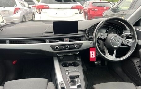 Audi A4, 2016 год, 1 570 000 рублей, 8 фотография