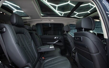 BMW X7, 2019 год, 6 090 000 рублей, 21 фотография
