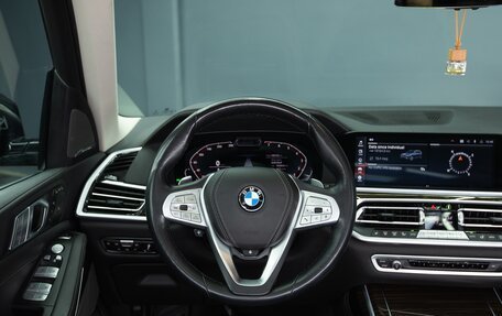 BMW X7, 2019 год, 6 090 000 рублей, 32 фотография