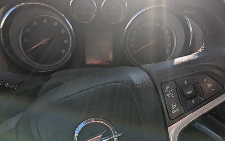 Opel Astra J, 2013 год, 620 000 рублей, 8 фотография