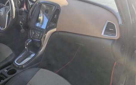 Opel Astra J, 2013 год, 620 000 рублей, 5 фотография