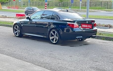 BMW 5 серия, 2005 год, 2 200 000 рублей, 15 фотография