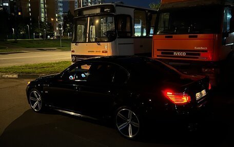 BMW 5 серия, 2005 год, 2 200 000 рублей, 23 фотография