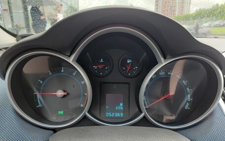 Chevrolet Cruze II, 2015 год, 999 800 рублей, 16 фотография