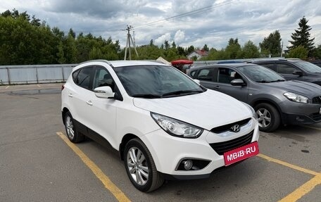 Hyundai ix35 I рестайлинг, 2011 год, 990 000 рублей, 2 фотография