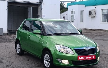 Skoda Fabia II, 2012 год, 815 000 рублей, 2 фотография
