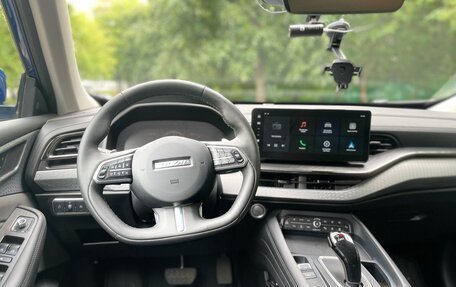 Haval F7x I, 2024 год, 2 400 000 рублей, 6 фотография