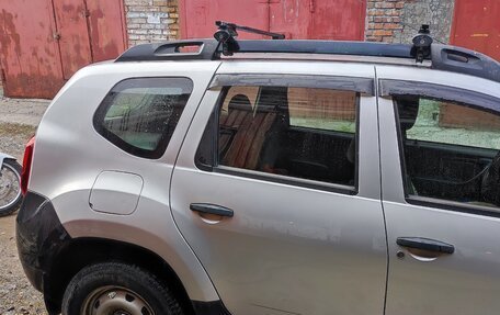 Renault Duster I рестайлинг, 2016 год, 1 000 000 рублей, 4 фотография