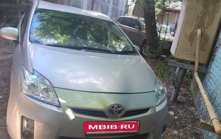 Toyota Prius, 2009 год, 735 000 рублей, 3 фотография
