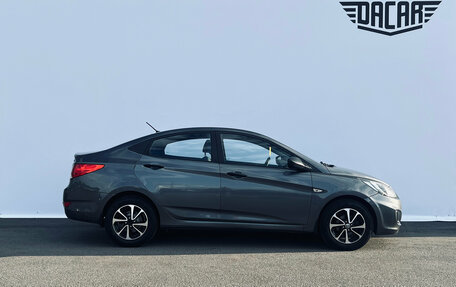 Hyundai Solaris II рестайлинг, 2013 год, 590 000 рублей, 3 фотография