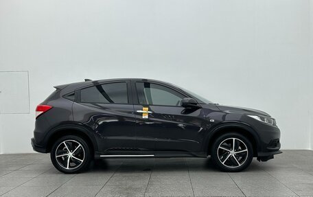 Honda Vezel, 2021 год, 1 300 000 рублей, 4 фотография
