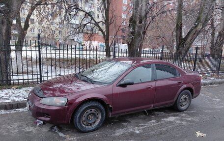 Dodge Stratus II, 2002 год, 160 000 рублей, 4 фотография