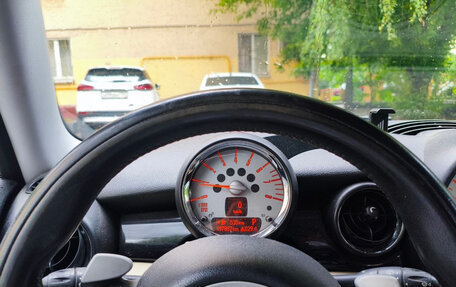 MINI Hatch, 2008 год, 850 000 рублей, 10 фотография