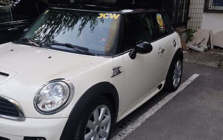 MINI Hatch, 2008 год, 850 000 рублей, 17 фотография