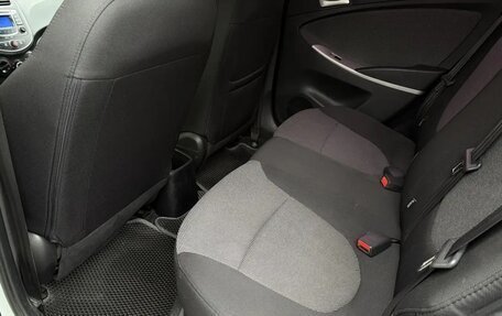 Hyundai Solaris II рестайлинг, 2012 год, 875 000 рублей, 11 фотография