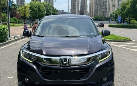 Honda Vezel, 2022 год, 1 200 000 рублей, 2 фотография