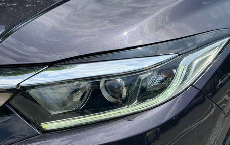 Honda Vezel, 2022 год, 1 200 000 рублей, 4 фотография