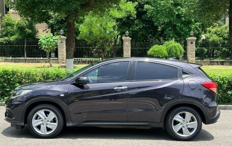 Honda Vezel, 2022 год, 1 200 000 рублей, 10 фотография