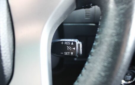 Toyota Land Cruiser Prado 150 рестайлинг 2, 2014 год, 3 519 000 рублей, 15 фотография