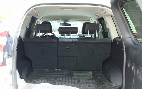 Toyota Land Cruiser Prado 150 рестайлинг 2, 2014 год, 3 519 000 рублей, 26 фотография