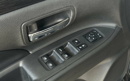 Mitsubishi Outlander III рестайлинг 3, 2015 год, 1 699 000 рублей, 14 фотография